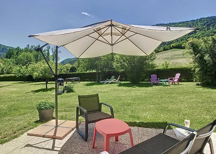 Grand Jardin, Au Calme, Proche Commerces *